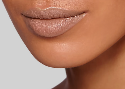 103 Carol Beige, Rouge à Lèvres Satin Lipstick Gucci bijoux by kika