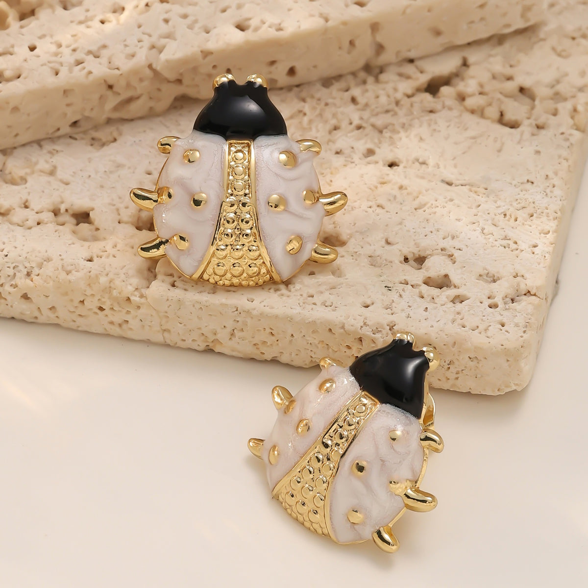 Boucle d’oreille ALYS en acier inoxydable