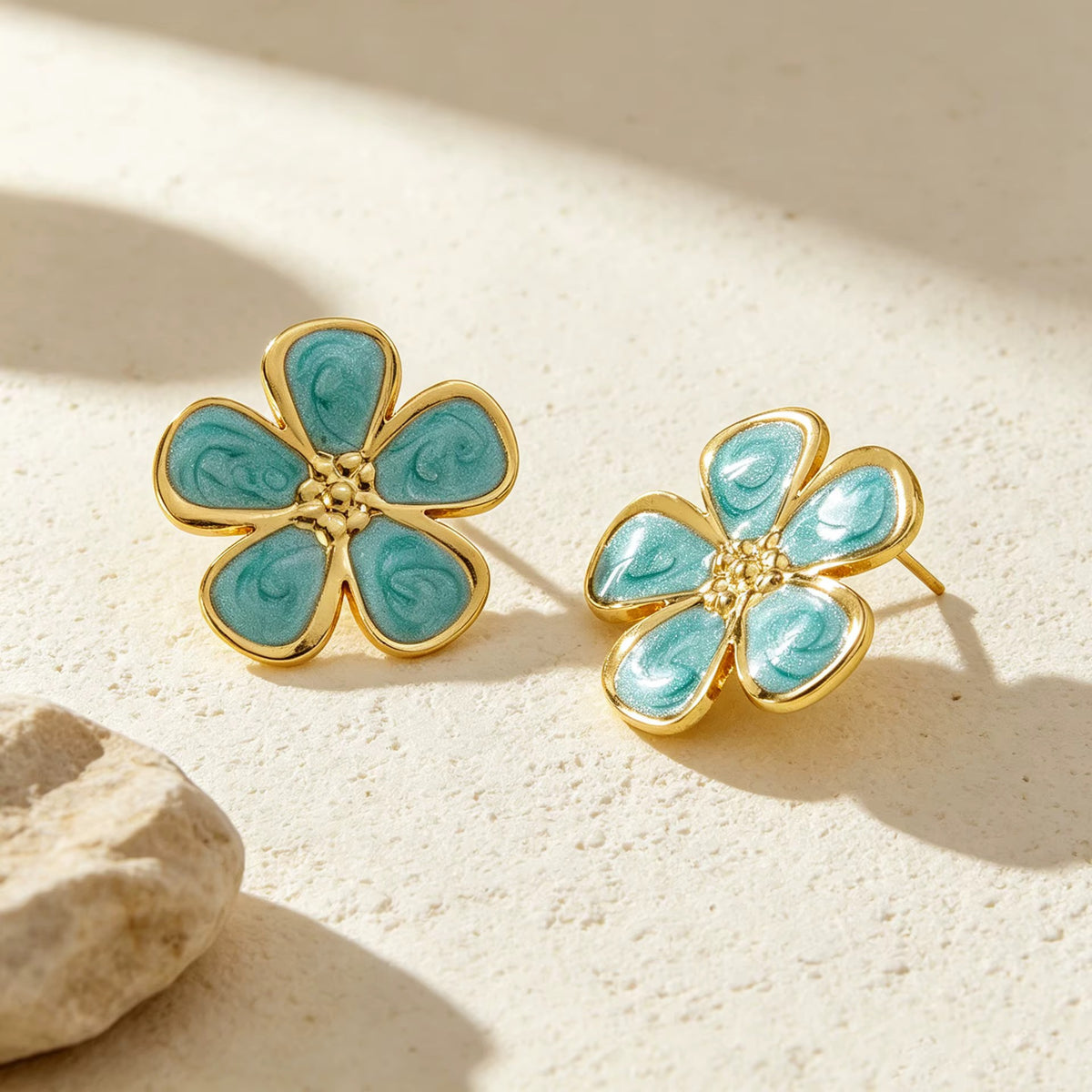Boucle d’oreille NILA en acier inoxydable