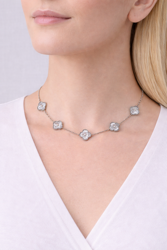 Collier trèfle en acier inoxydable